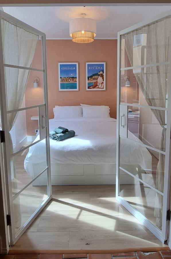 Charming Appartement In Vieux Ницца Экстерьер фото